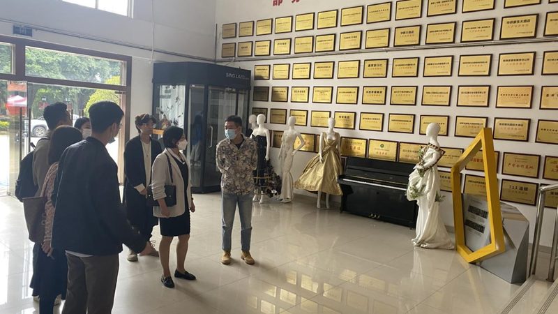 产品宣传片拍摄团队配置：揭秘高效制作背后的关键**
